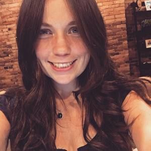 Meet your Posher, Becca